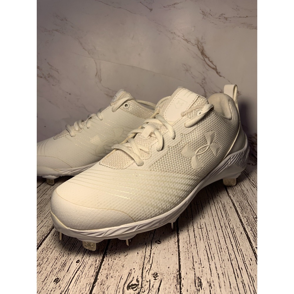 Under Armour Glyde ST‎ Girls Size 5.5 New No Box White Softball Cleats Shoes